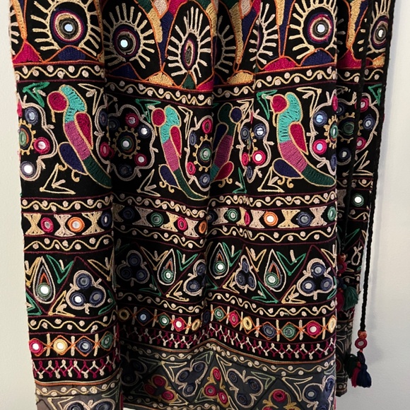 Skirt Hand-Embroidered Drawstring Matte - Picture 2 of 15